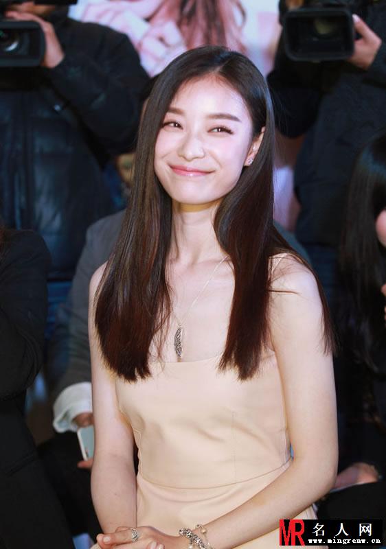 倪妮2015活动大图集第一弹 两抹红唇高雅迷人(1)