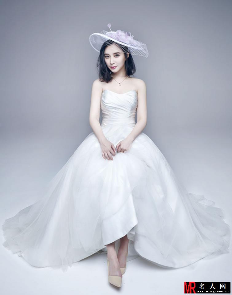 熊乃瑾最新婚纱大片 娇羞新娘展笑靥(1)