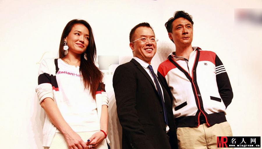吴镇宇舒淇亲密自拍 金马影帝后再聚(1)