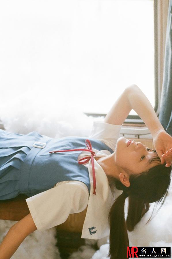 软妹子徐娇日系写真 双马尾尽显清新可爱(1)