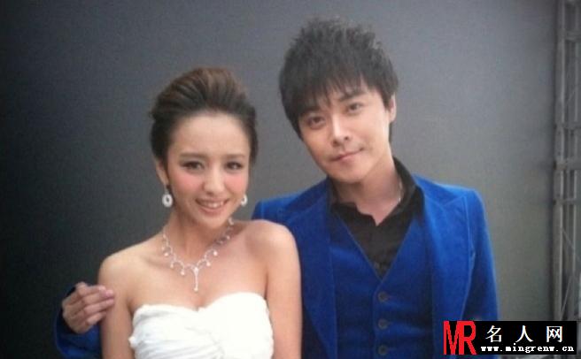 陈思诚佟丽娅16日大婚 两人恩爱瞬间回顾(1)