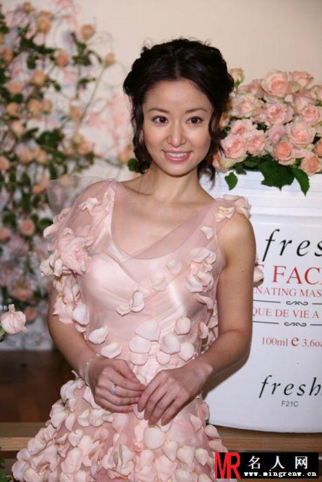 保加利亚玫瑰衣上身 林心如限量fresh体验(1)