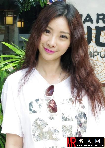 柳岩生活照 生活中的气质美女(1)