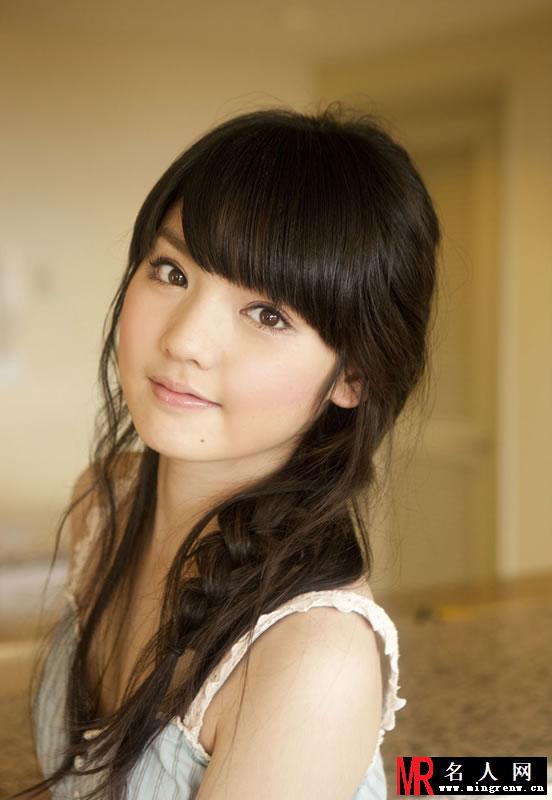 日本女星道重沙由美居家写真 清纯可爱俏皮动人(1)
