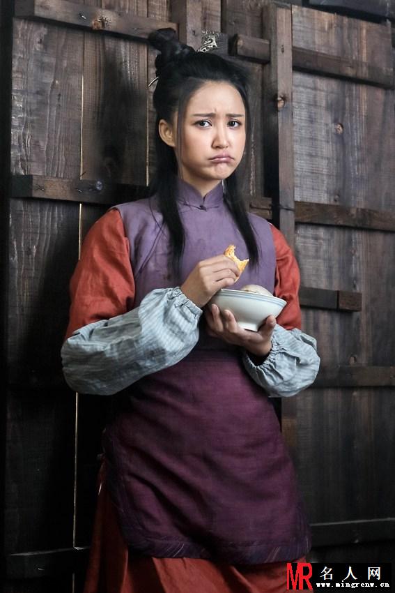 大河儿女新剧照 张歆艺一秒变村姑(1)