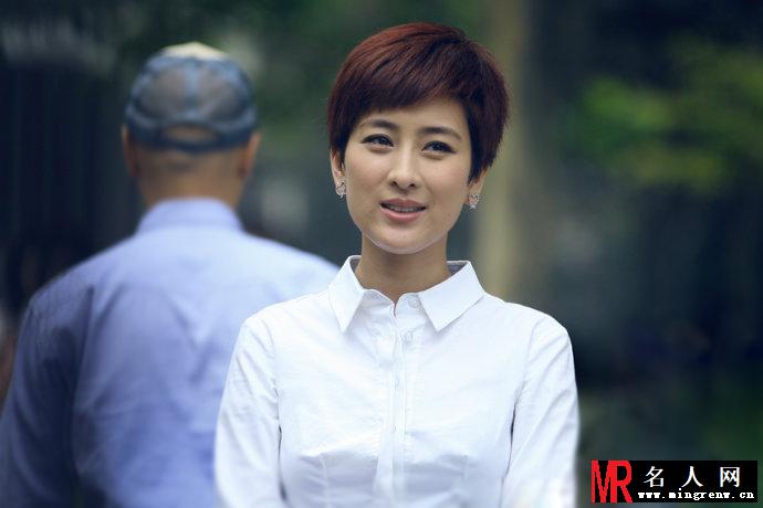 大男当婚蔡微澜剧照(1)