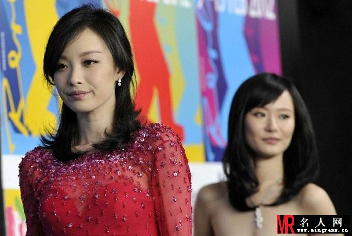 倪妮参加柏林电影节汇总 小露香肩优雅怡人(1)