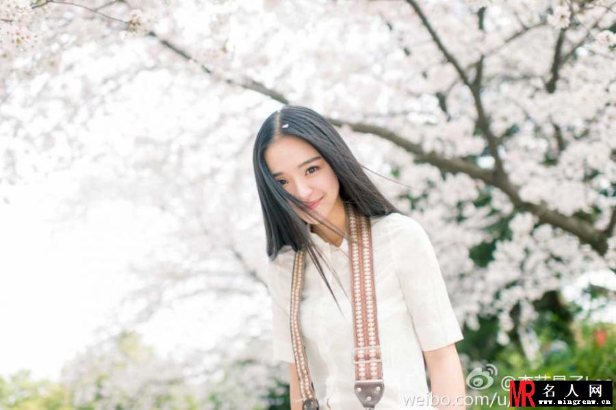 武大再现全能女神 李莎旻子樱花写真完胜黄灿灿(1)