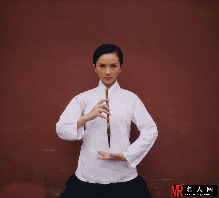 李依琳文艺气质写真 民国少女温婉明媚(1)