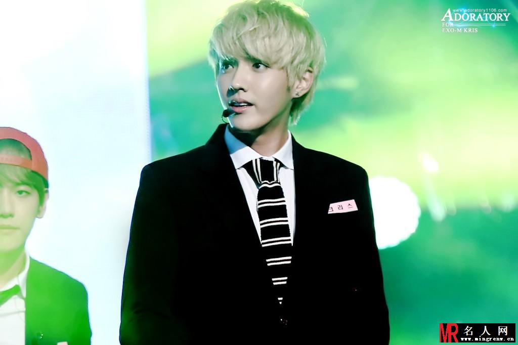 2013年Seoul K-pop Choice吴亦凡帅气现身首尔 天使颜神引爆现场高潮(1)