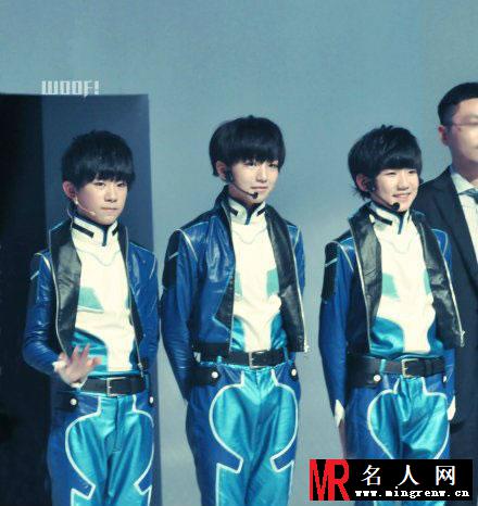 TFBOYS《China Joy》活动现场 蓝色套装阳光帅气(1)