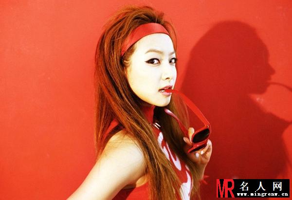 F(x)Hot Summer专辑宋茜性感红裙写真图片(1)