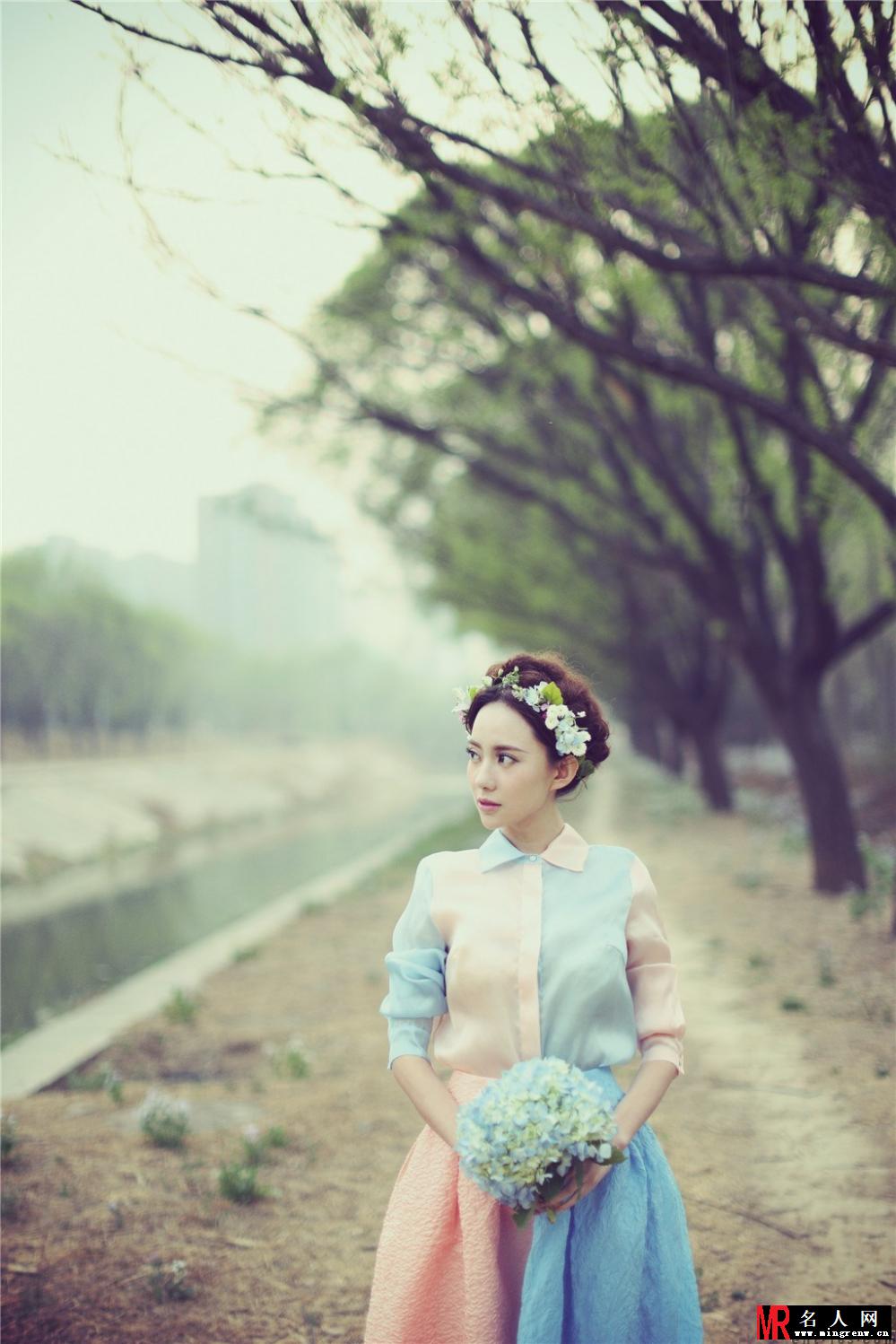 刘萌萌梦幻写真 花仙子造型清新(1)
