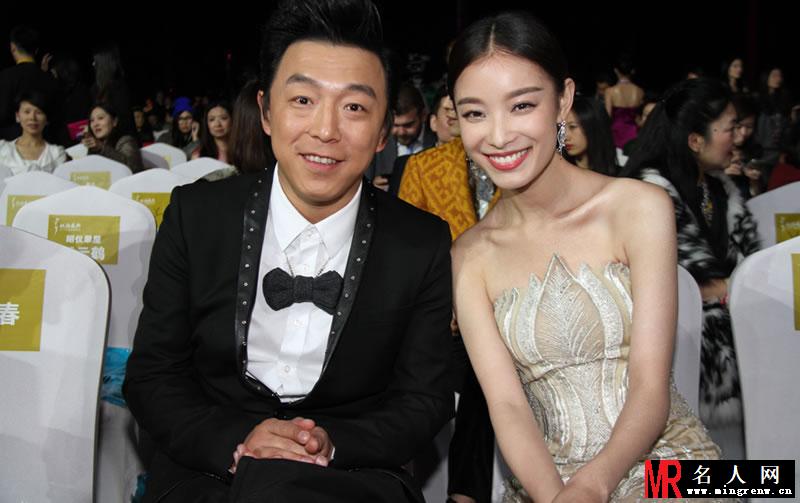 倪妮2013活动大图集第九弹 与黄渤合照笑容甜美(1)