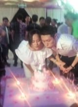 曝张嘉倪浪漫生日会 男友惊喜求婚(30P)