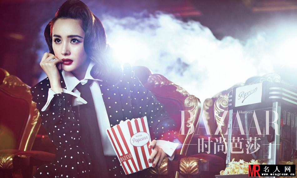 杨幂复古摩登造型曝光 波浪卷发烈焰红唇扮演性感辣妈(1)