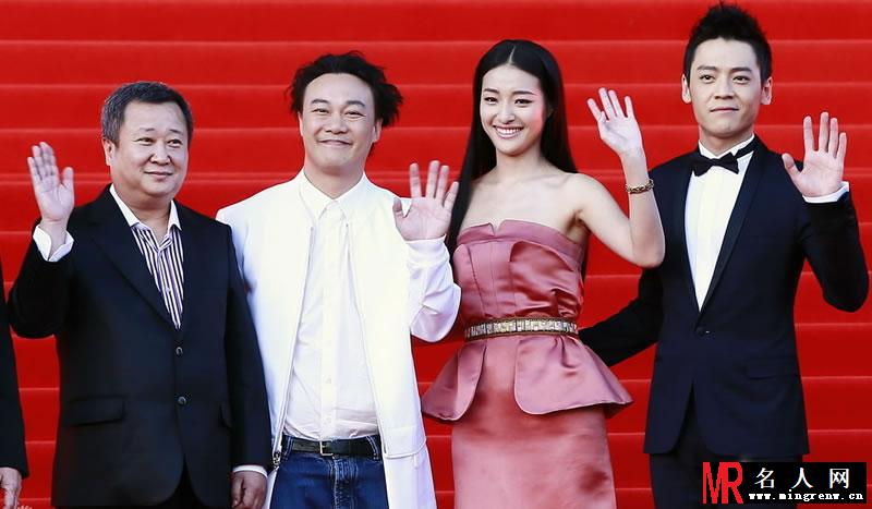 北京国际电影节闭幕红毯集锦 李玟爆乳展火辣曲线(1)