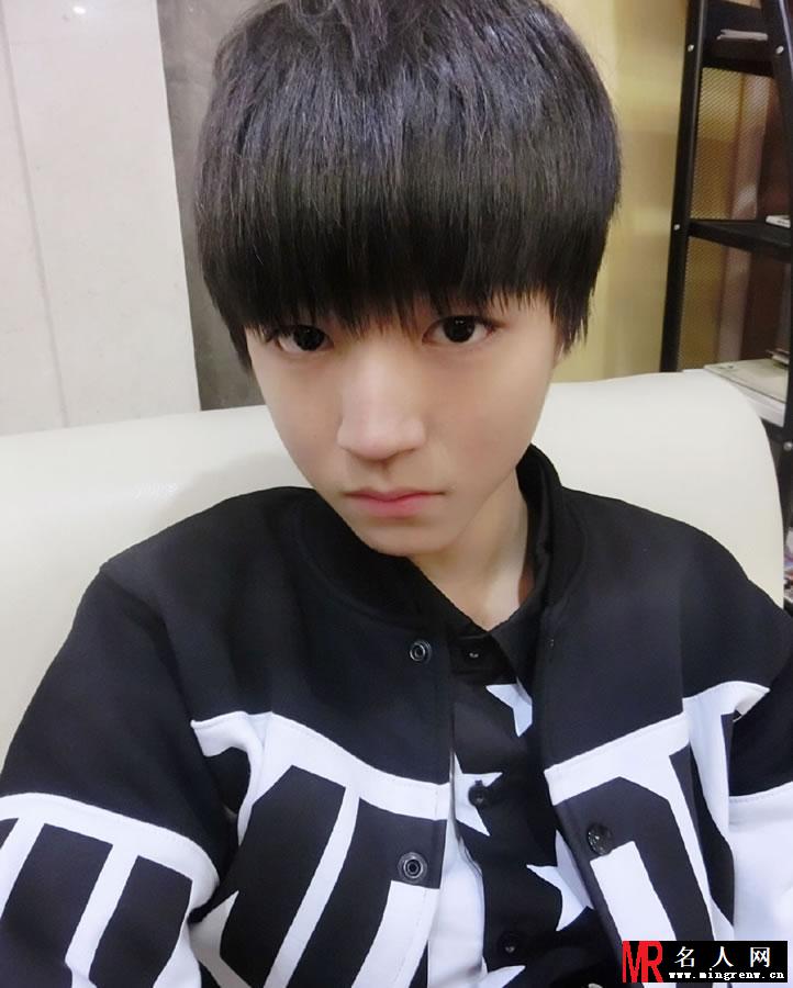TFBOYS王俊凯最新生活照 小鲜肉魅力难挡(1)