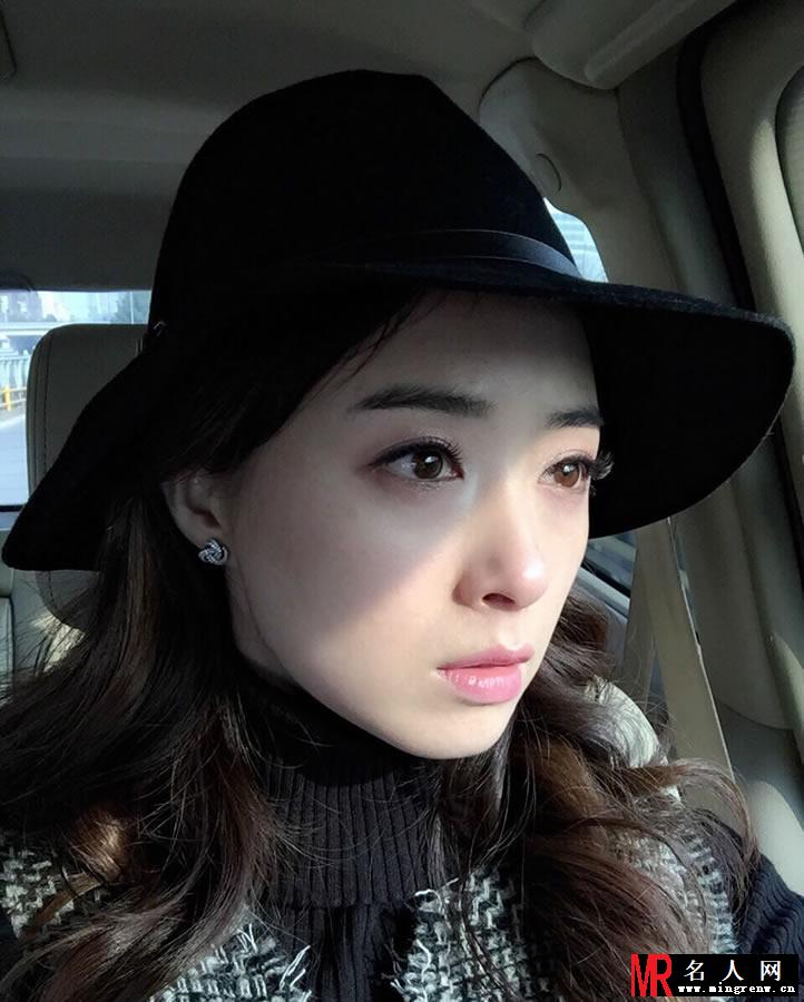 蒋欣叶祖新大婚在即 昔日甜蜜合照曝光(1)
