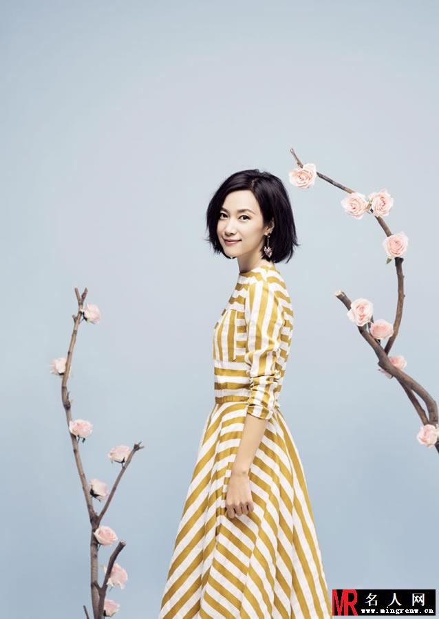 徐静蕾初春写真 春意盎然显知性(1)