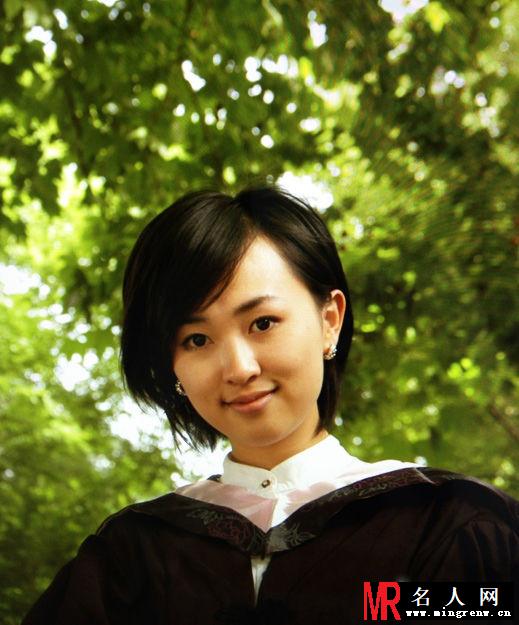 央视女主播欧阳智薇被调查 昔日甜美照曝光(1)