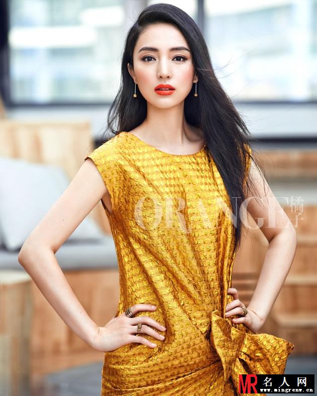 董璇熟女写真曝光 展现优雅女人味(1)