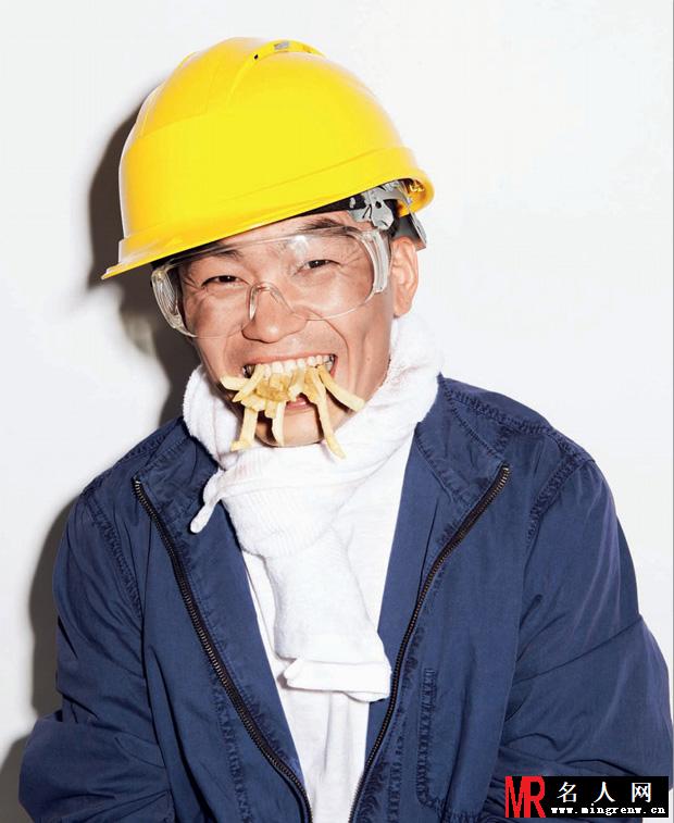 王宝强搞笑写真曝光 演绎诙谐小人物(1)