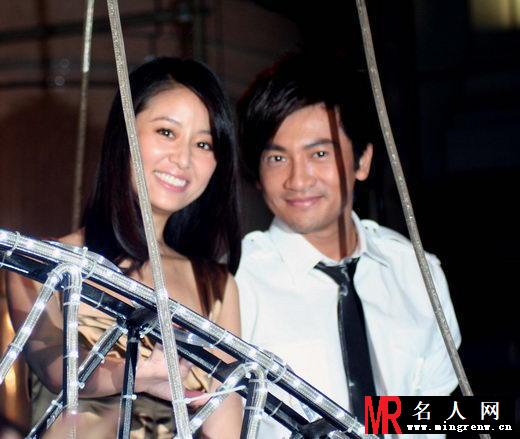 2007奥运广告开幕典礼 林心如苏有朋亲密合影(1)