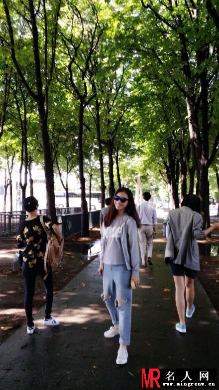 倪妮2014巴黎之旅生活照大合辑 释放烦恼享受自然的美丽(1)