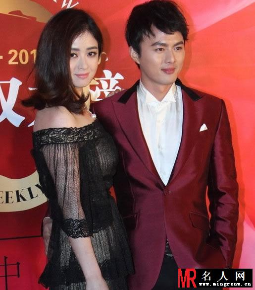 蒋欣叶祖新大婚在即 昔日甜蜜合照曝光(1)