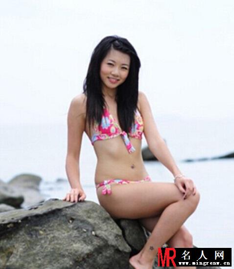郑恺白富美女友比基尼旧照性感火辣(1)