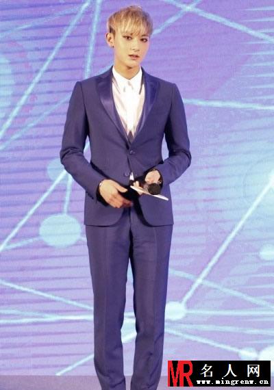 EXO黄子韬解约风波后后首现身 在京出席代言活动(1)