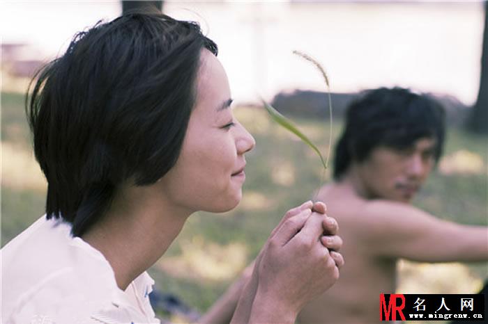 《摇滚英雄》定档海报 梦乐团青春摇滚无极限(1)