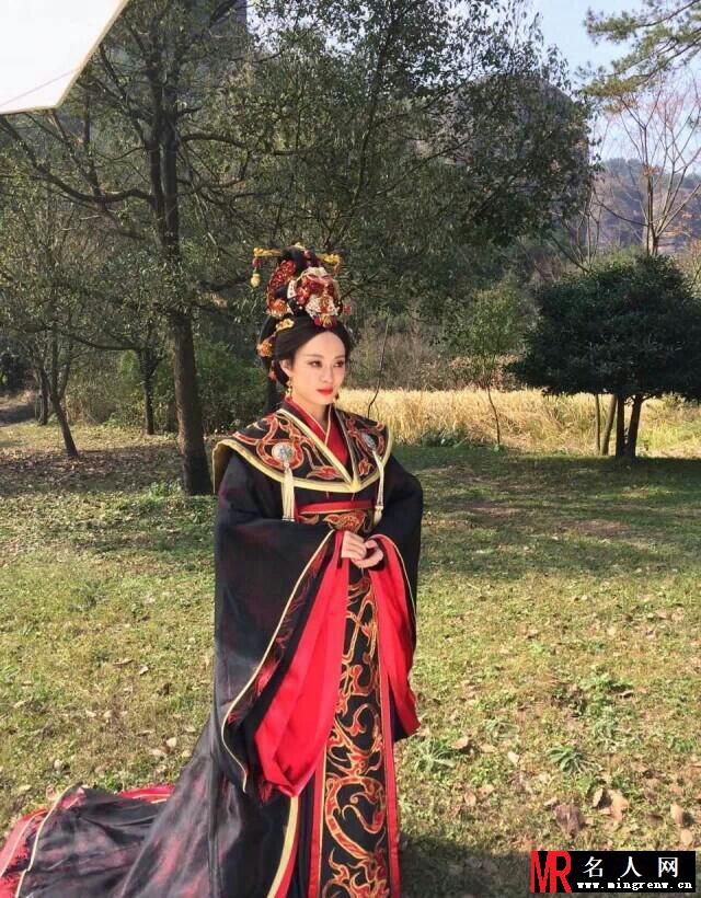 孙俪芈月传造型曝光 再现娘娘风采(1)