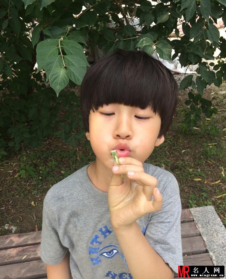 暖男天天可爱九连拍 小男神兔牙引吐槽(1)