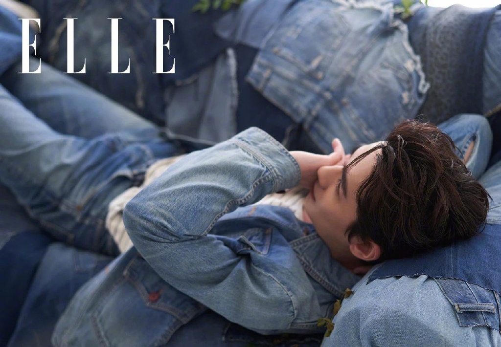 朱一龙《ELLE》写真拍摄花絮 眉眼温柔令人沉醉(1)