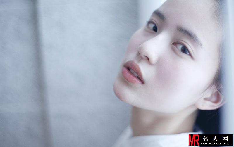 温心饶雪漫再次合作 上演浴室湿身诱惑大片(1)