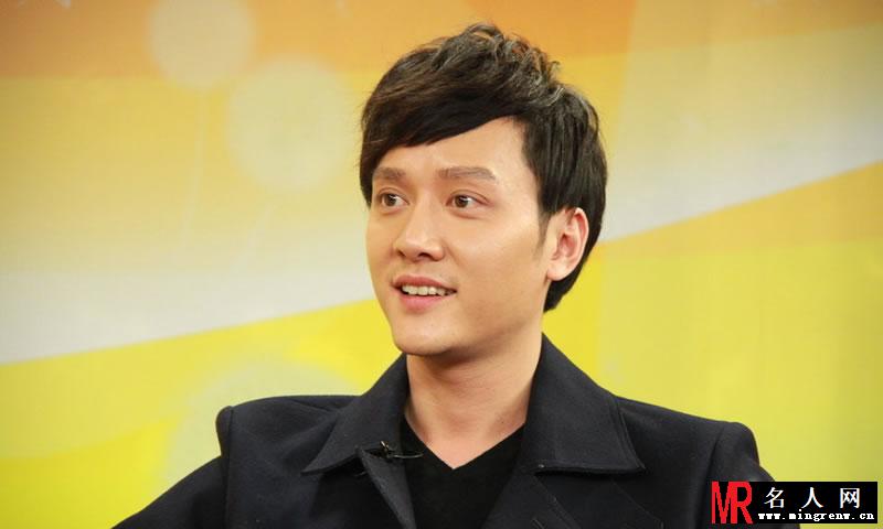 2011年冯绍峰做客腾讯名人坊 幽默谈吐引人喜爱(1)