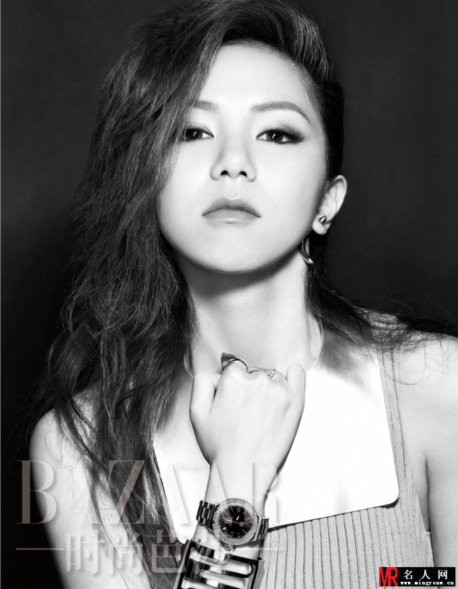 邓紫棋时尚登芭莎 华丽美装衬甜美笑靥(1)