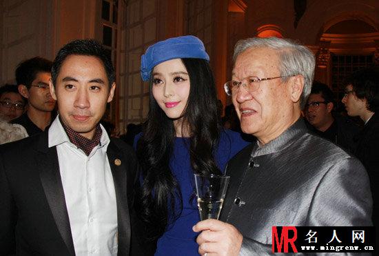 范冰冰与李治廷现身伦敦酒会 优雅大方显甜美(1)
