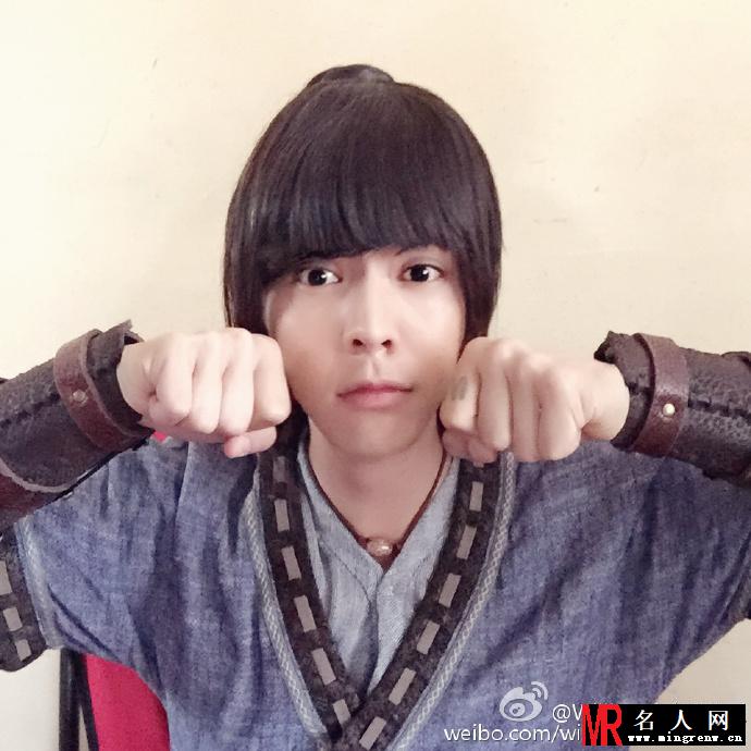 陈伟霆微博自拍2015年4月份合集 愚人节荣获少女杀手证(1)