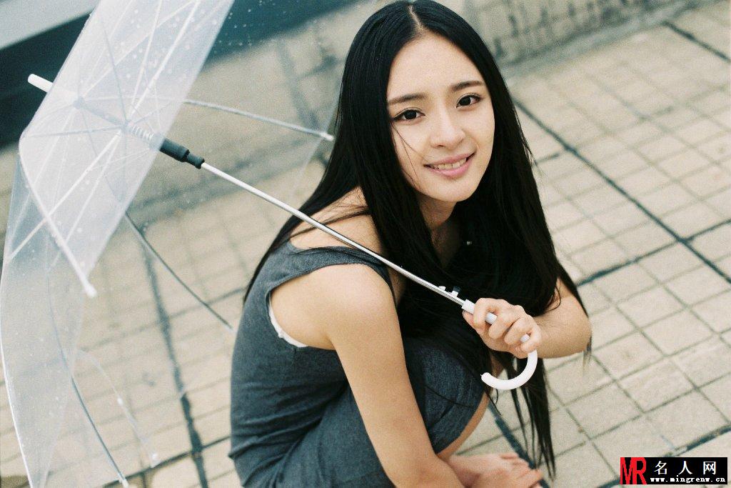 武大校花大pk 黄灿灿吴倩王維琳李莎旻子美照集合(1)
