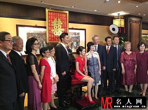 林依晨身着旗袍喜气洋洋 订婚现场曝光惹关注(1)