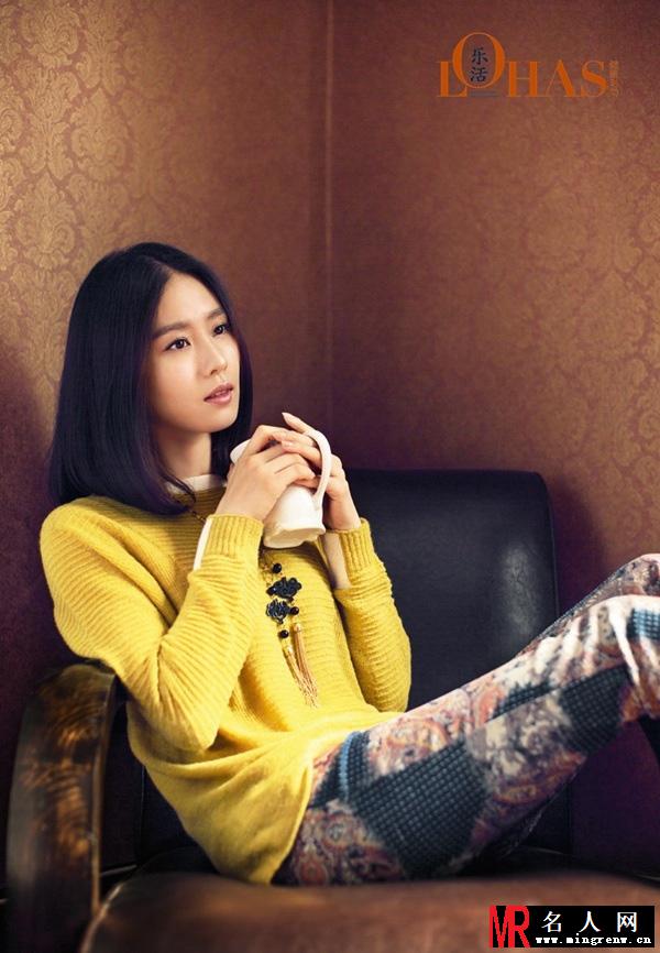 刘诗诗全新居家大片 清新淡雅唯美恬静(1)