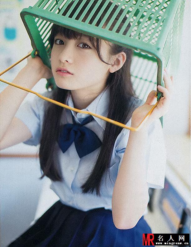 日本千年一遇美少女被孤立 写真清纯可爱(1)