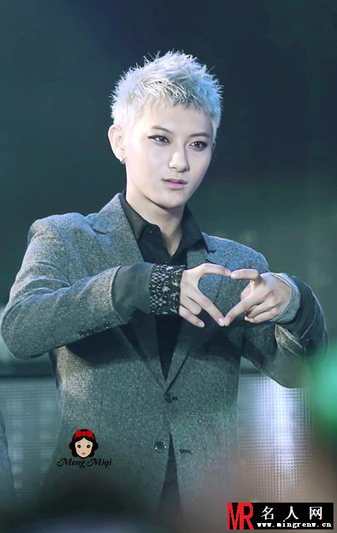 2014年4月EXO现身BestOfBest演唱会帅气难挡黄子韬图片(1)