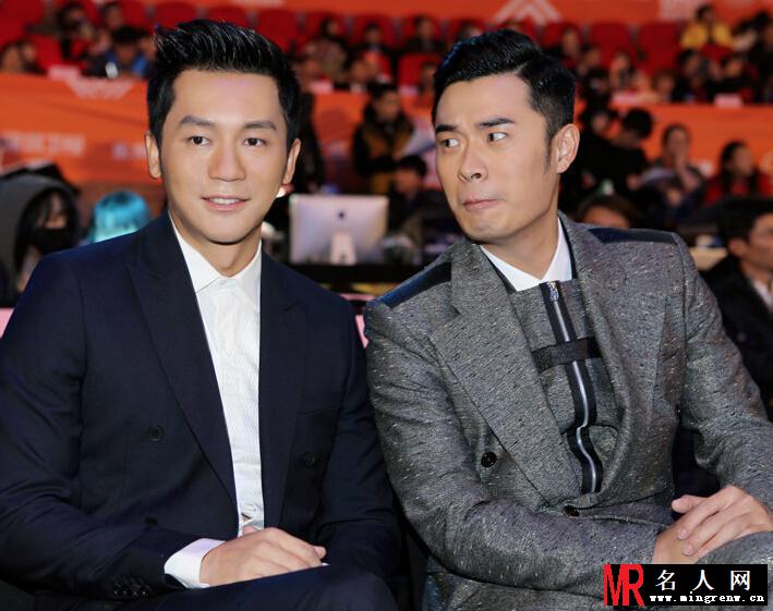 陈赫和李晨的亲密瞬间 告诉我 这不是真的(1)