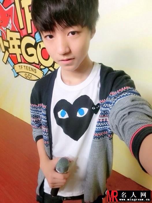 TFBOYS王俊凯2014年下半年帅气生活照集(1)