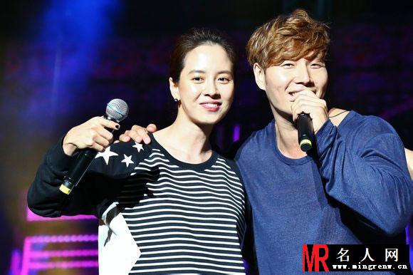 《running man》主创现身马来西亚 宋智孝高清现场图(1)