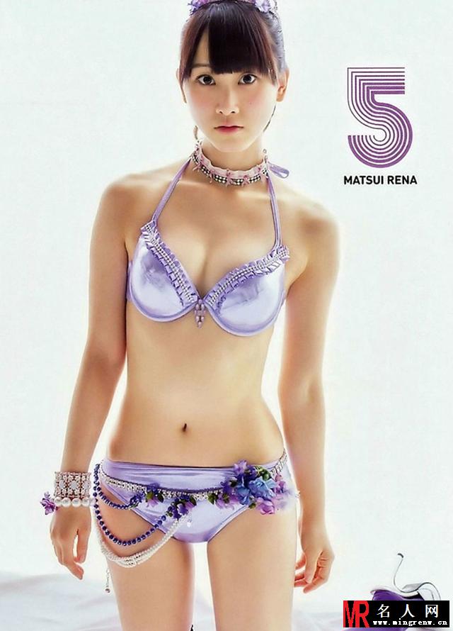 看图猜罩杯 AKB48海边展诱人曲线(1)